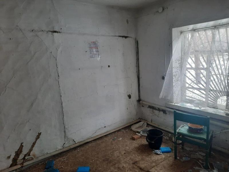 Нежилое здание по адресу: Алтайский край, Зональный район, с. Комарово, ул. Школьная, д. 13а, площадью 60,3 кв. м, с кадастровым номером 22:15:070601:354 — схема расположения участка